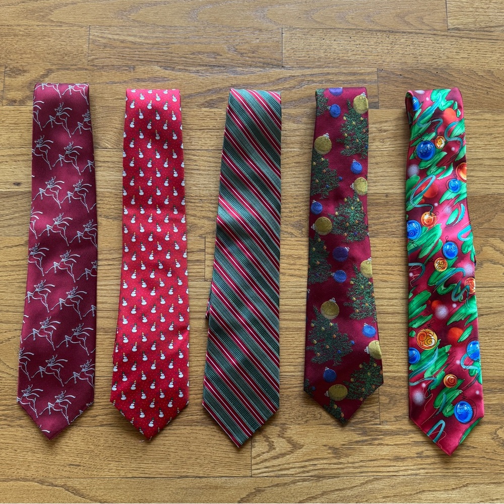 Men’s Necktie Holiday Bundle